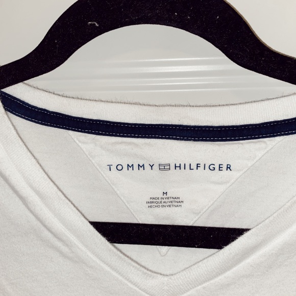 Tommy Hilfiger Tee - Picture 2 of 3